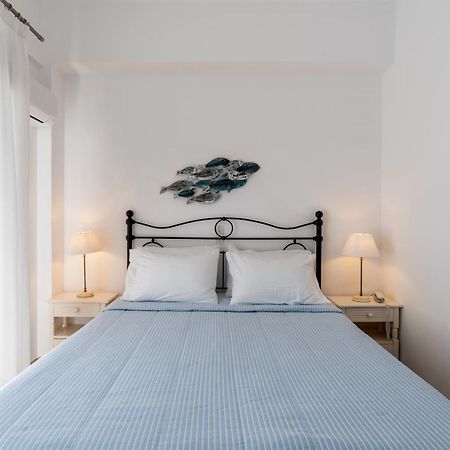 Hotel Matina Kamári Esterno foto