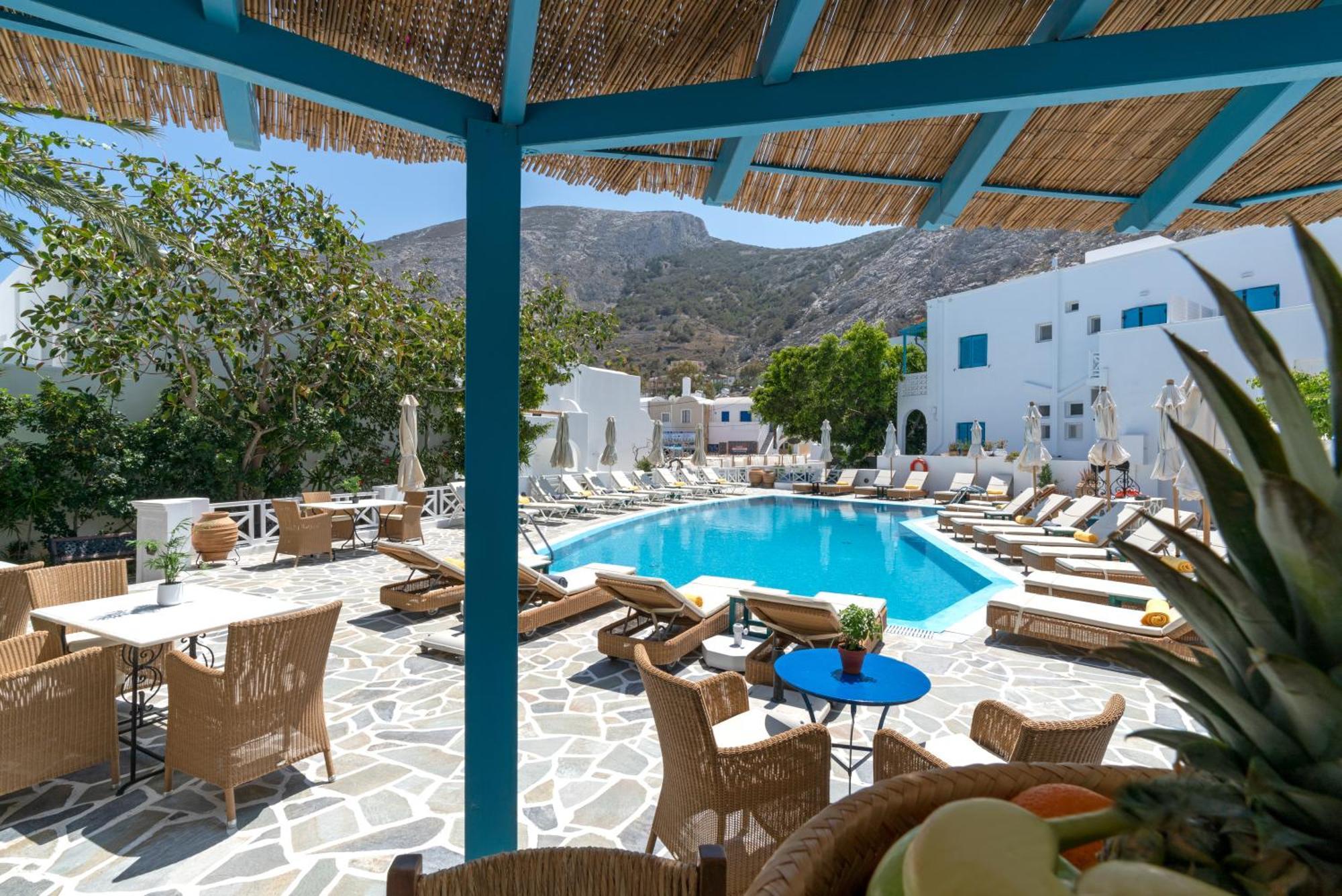 Hotel Matina Kamári Esterno foto